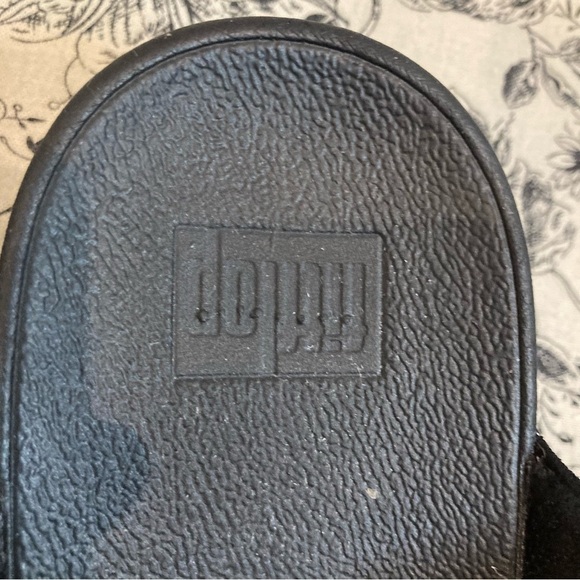 FITFLOP Sz 11 Lottie Thong Slip On Shimmery Crystal Encrusted Slip On Sandals - Picture 13 of 14